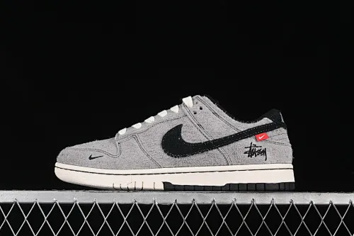 All Categories Nk SB Dunk Series Nk SB Dunk Low High-end Customized Low-top Sneakers Nk SB Dunk Low Stussy Series-Battle Gray and Black Hook Anniversary High-end Customized Low-top Casual Sneakers MM1089-027